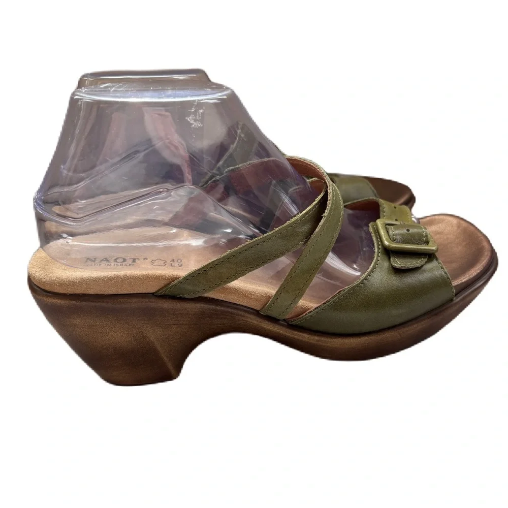 Naot Leather Clog Sandals Size EU 40 US 9 Olive Green Comfort Wedge Buckle Shoes